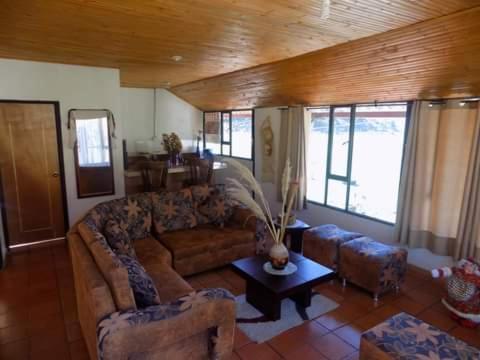 Cabanas Refugio Del Cerro Aquitania Exteriör bild